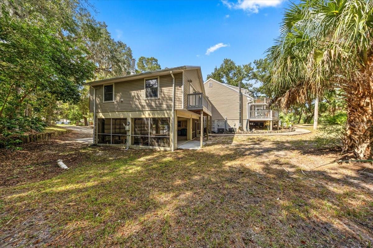 Image 64 of 91 For 10661 Sunflower Point