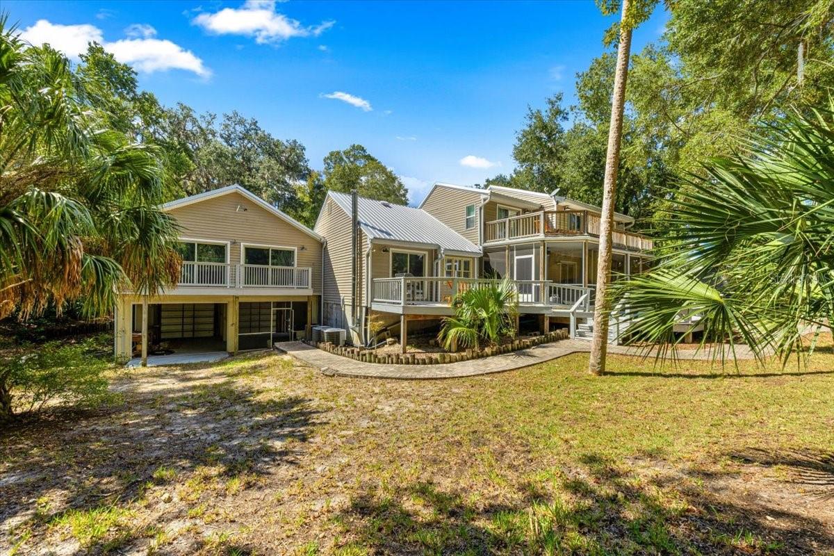 Image 66 of 91 For 10661 Sunflower Point