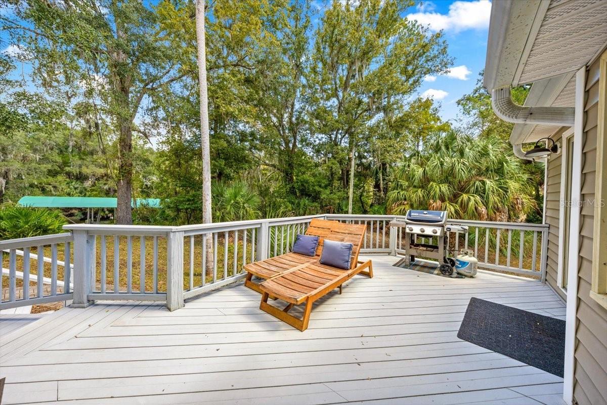 Image 76 of 91 For 10661 Sunflower Point