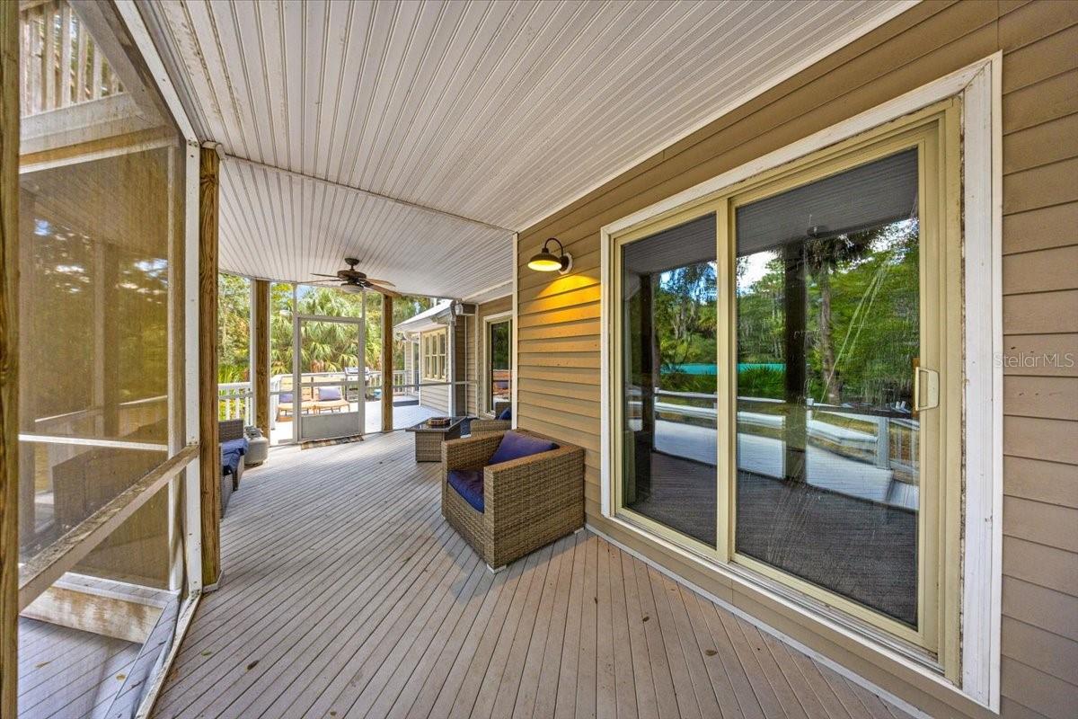 Image 78 of 91 For 10661 Sunflower Point
