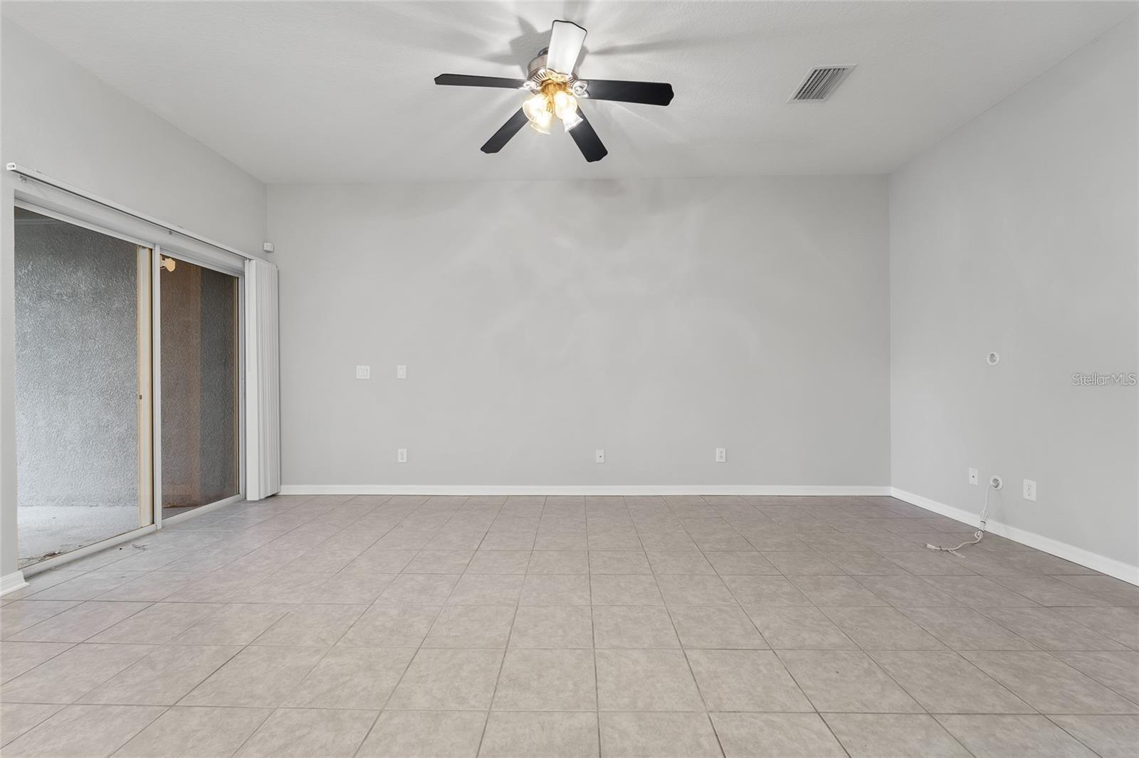 Image 5 of 23 For 4425 Amberly Oaks Court