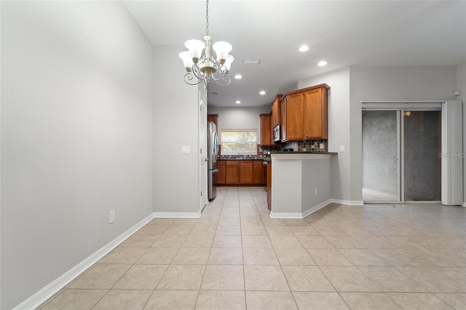 Image 7 of 23 For 4425 Amberly Oaks Court