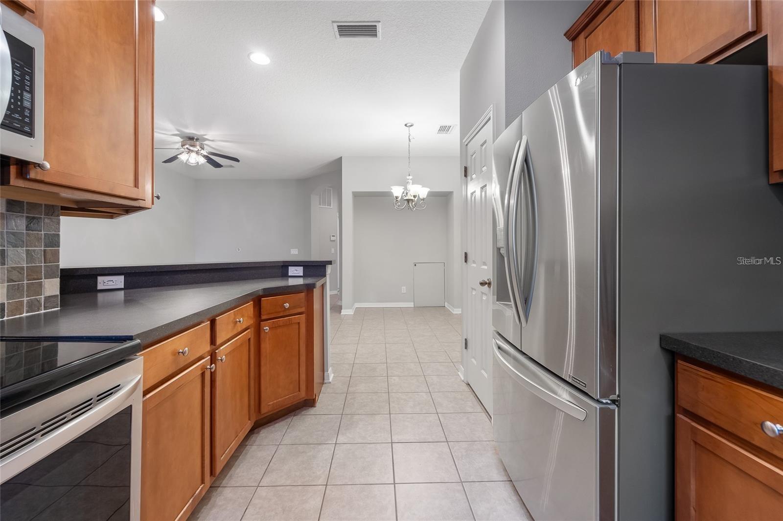 Image 9 of 23 For 4425 Amberly Oaks Court