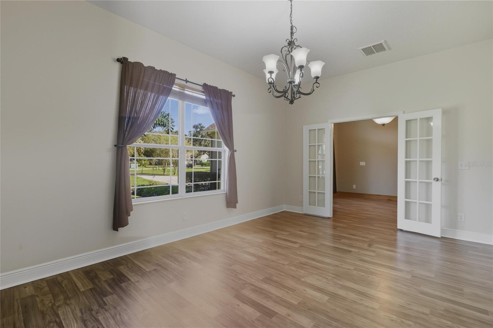 Image 20 of 61 For 12807 Sweet Magnolias Lane