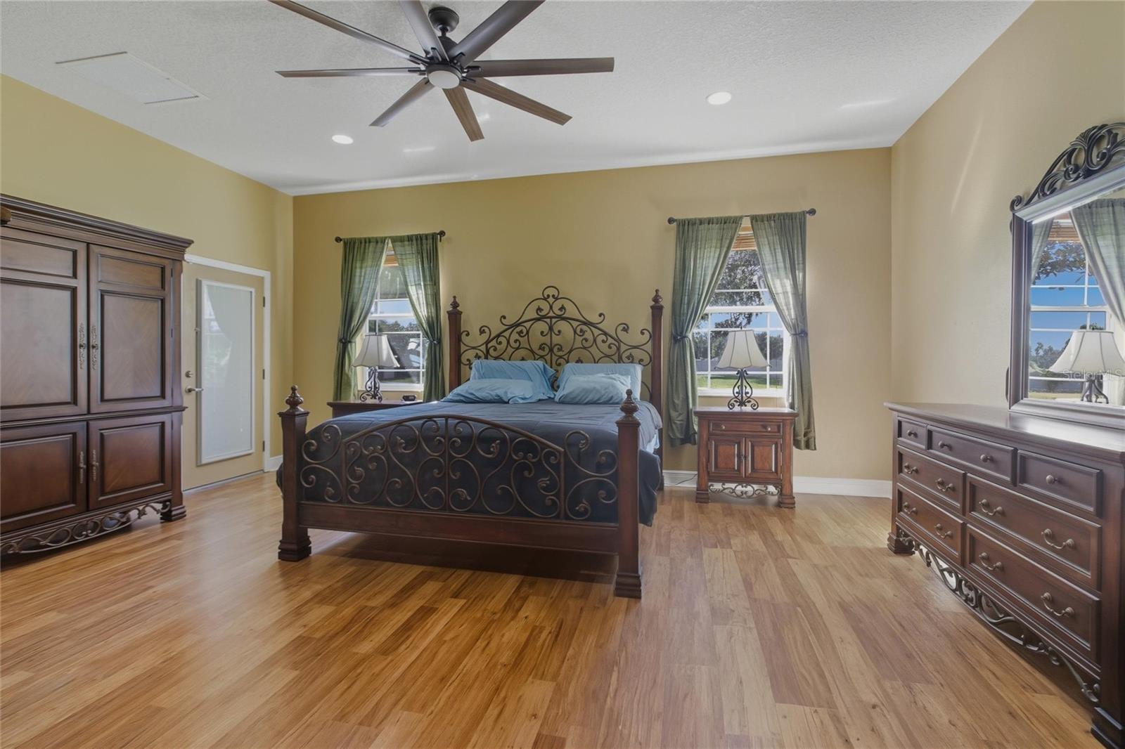 Image 22 of 61 For 12807 Sweet Magnolias Lane