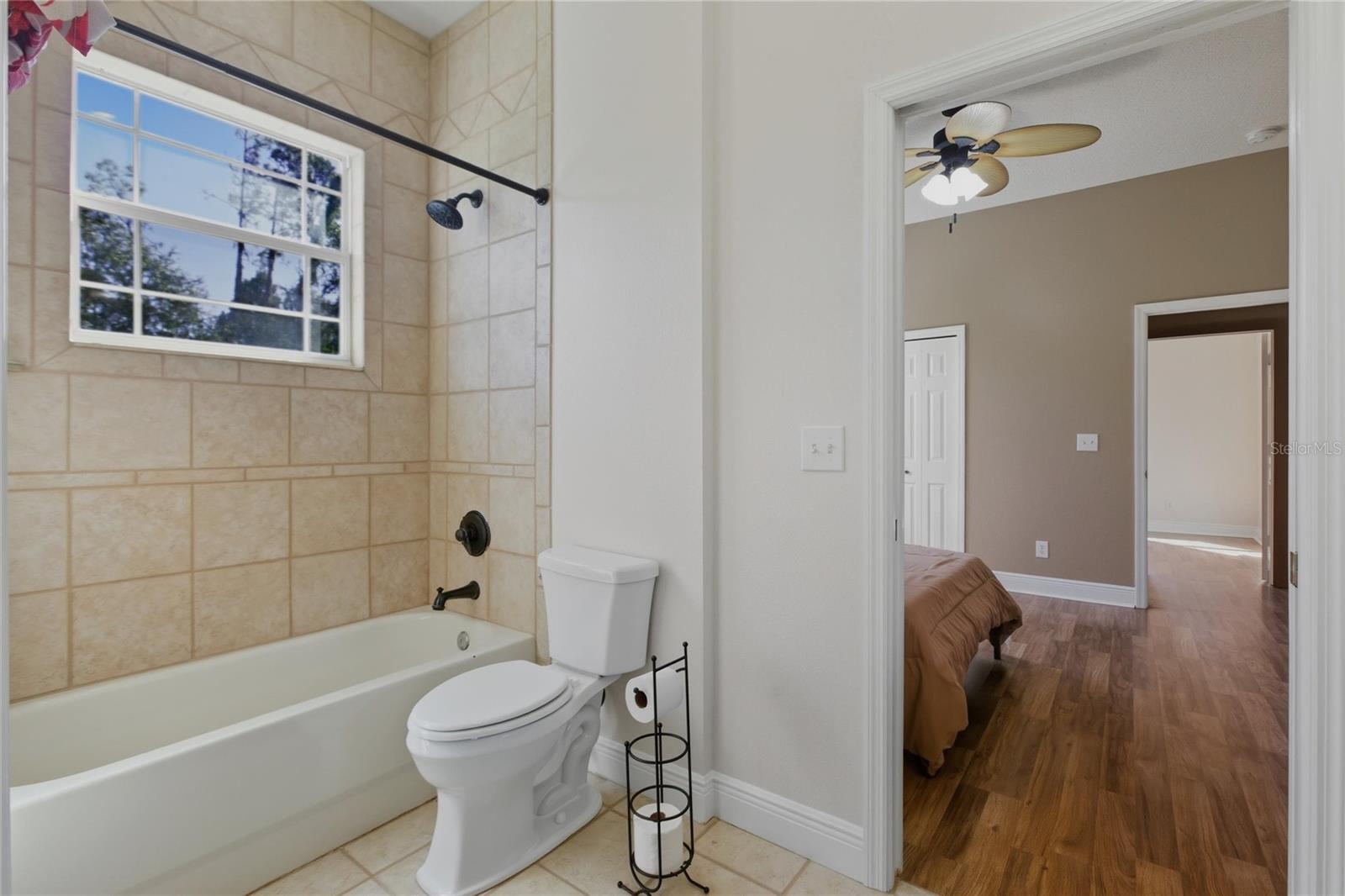 Image 31 of 61 For 12807 Sweet Magnolias Lane