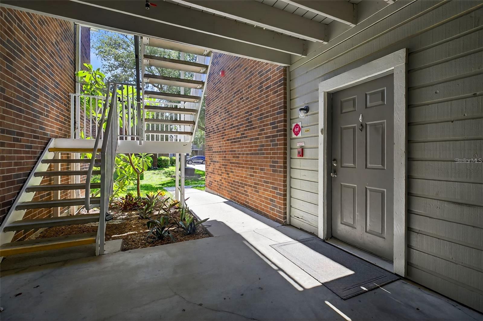 Image 3 of 100 For 1400 Gandy Boulevard N 816