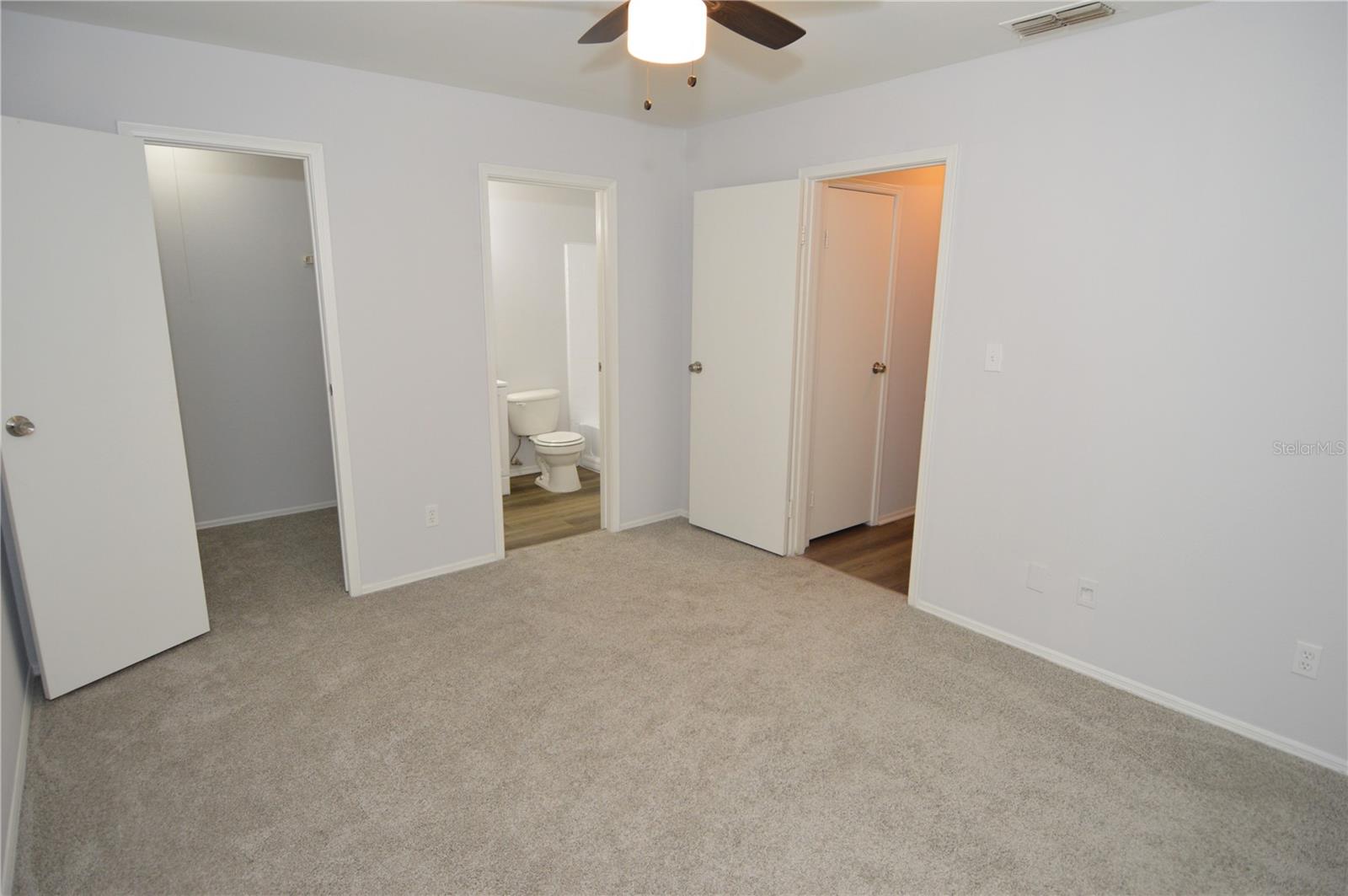 Image 57 of 100 For 1400 Gandy Boulevard N 816