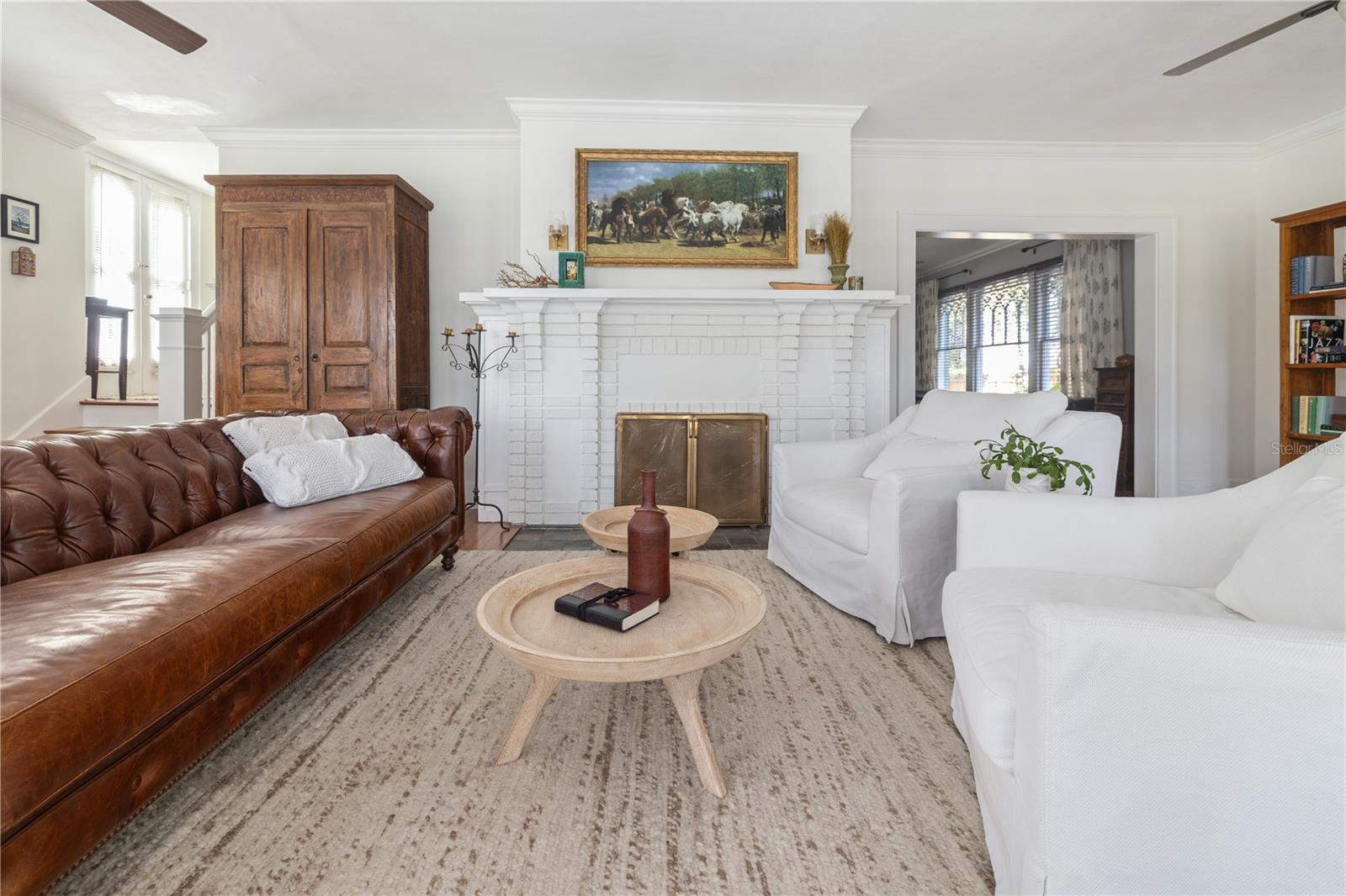 Image 26 of 44 For 1311 Beach Drive Ne