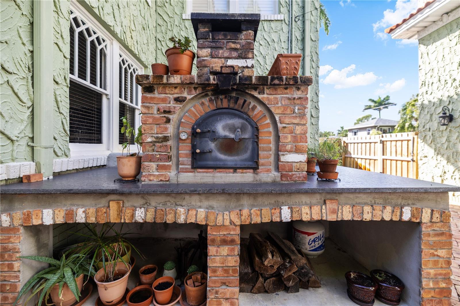 Image 39 of 44 For 1311 Beach Drive Ne