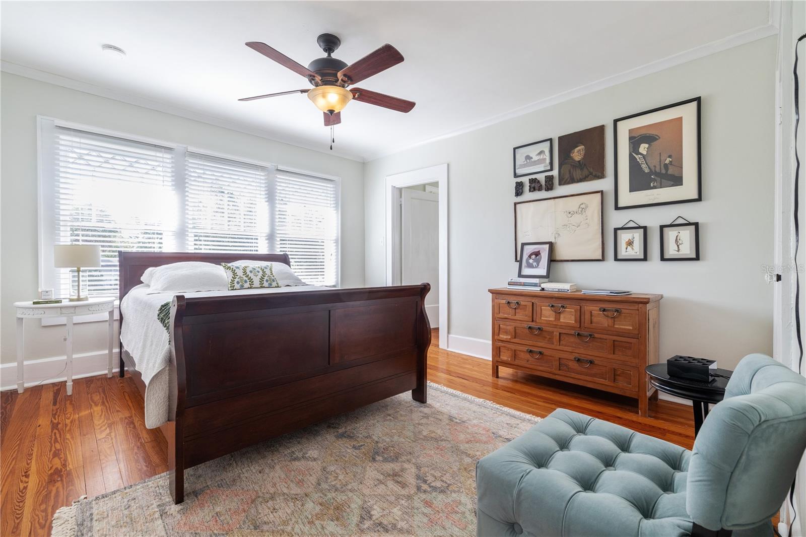 Image 43 of 44 For 1311 Beach Drive Ne