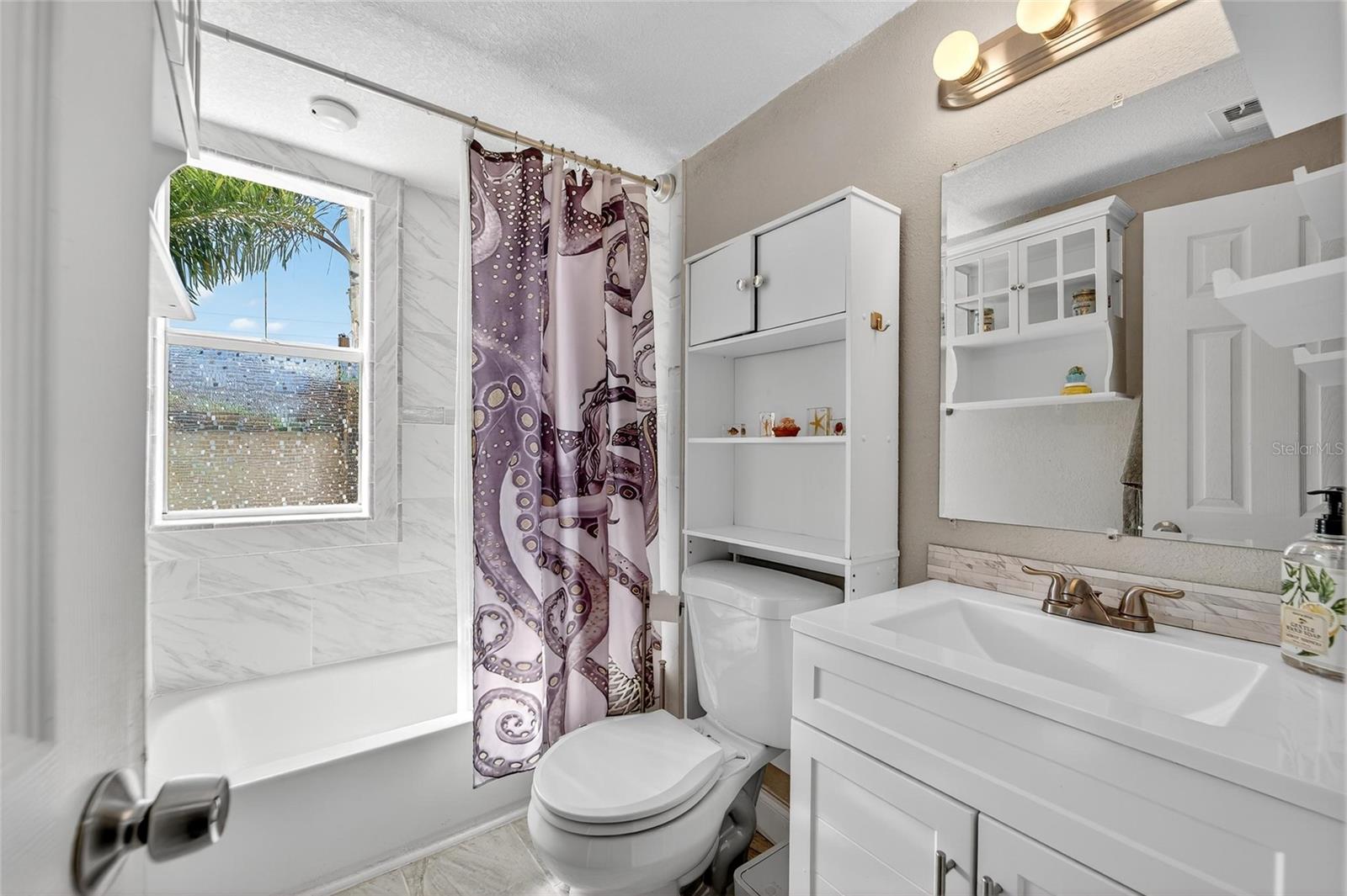 Image 23 of 35 For 2700 25th Avenue N