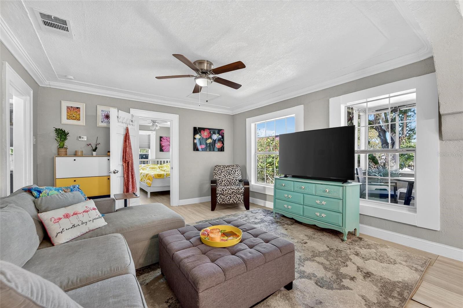 Image 7 of 35 For 2700 25th Avenue N