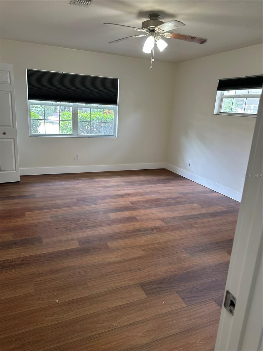 Image 11 of 18 For 3620 Beach Drive