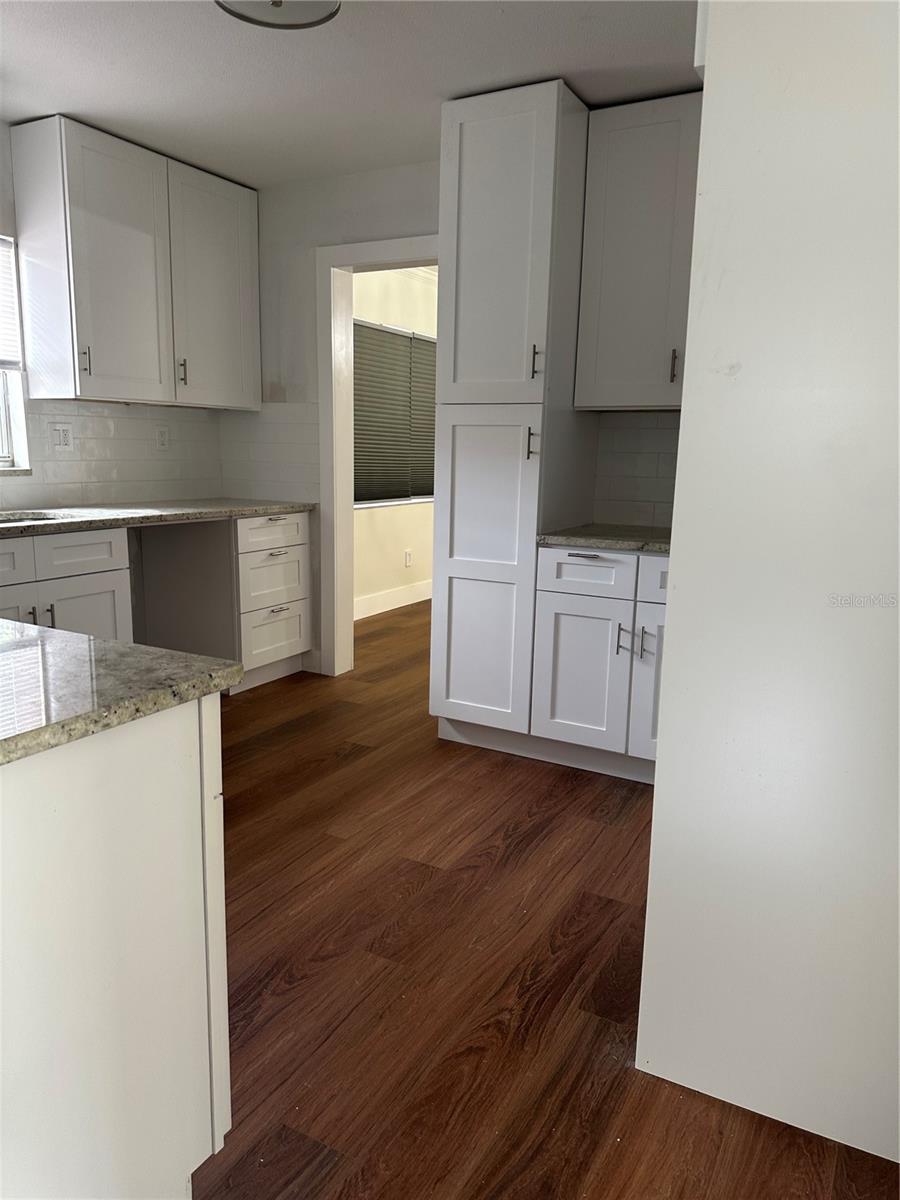 Image 9 of 18 For 3620 Beach Drive