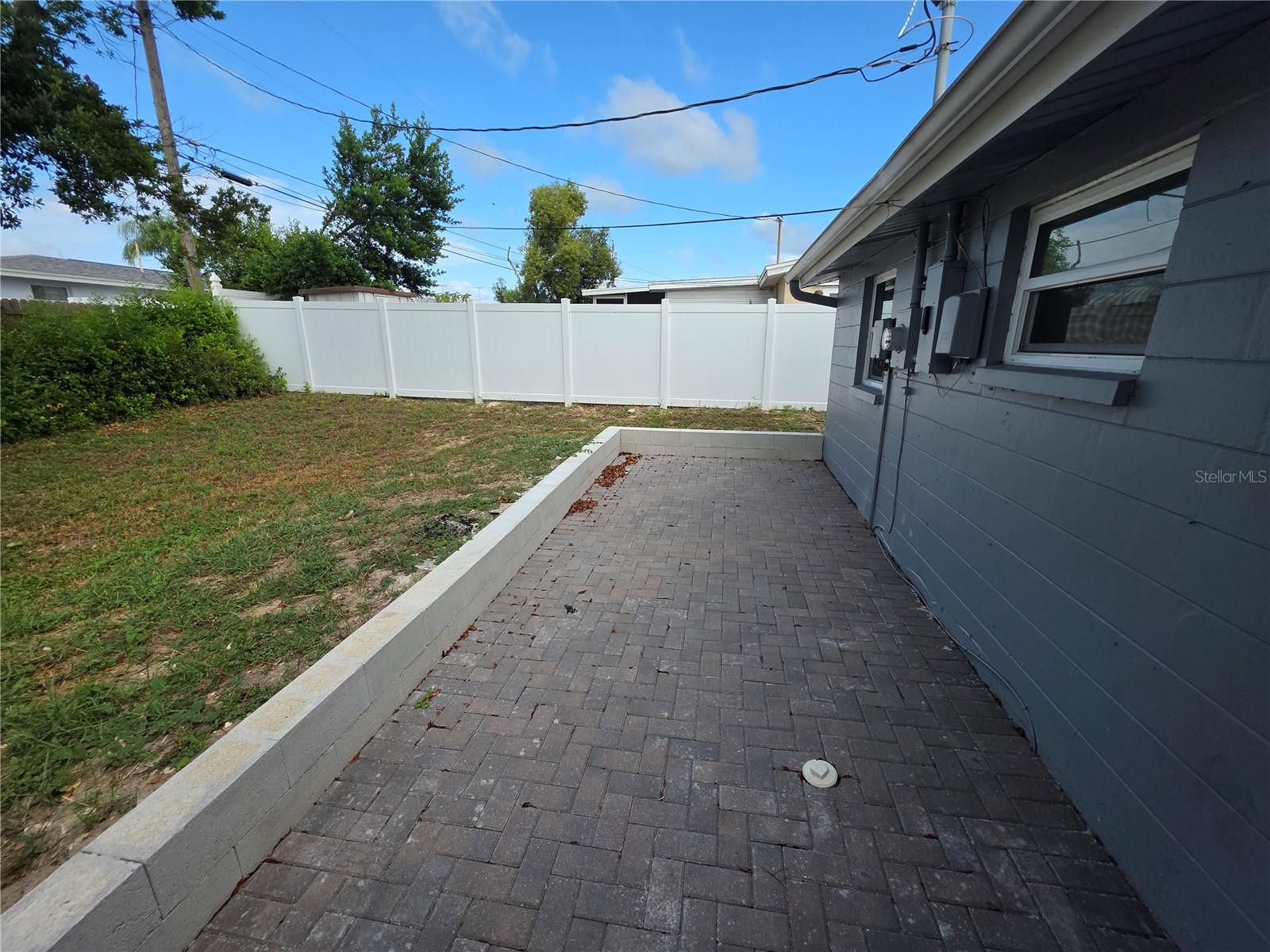 Image 10 of 11 For 4851 Phoenix Avenue