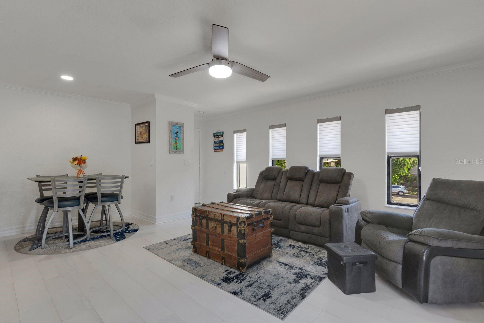 Image 5 of 23 For 704 Lyndhurst Street 623