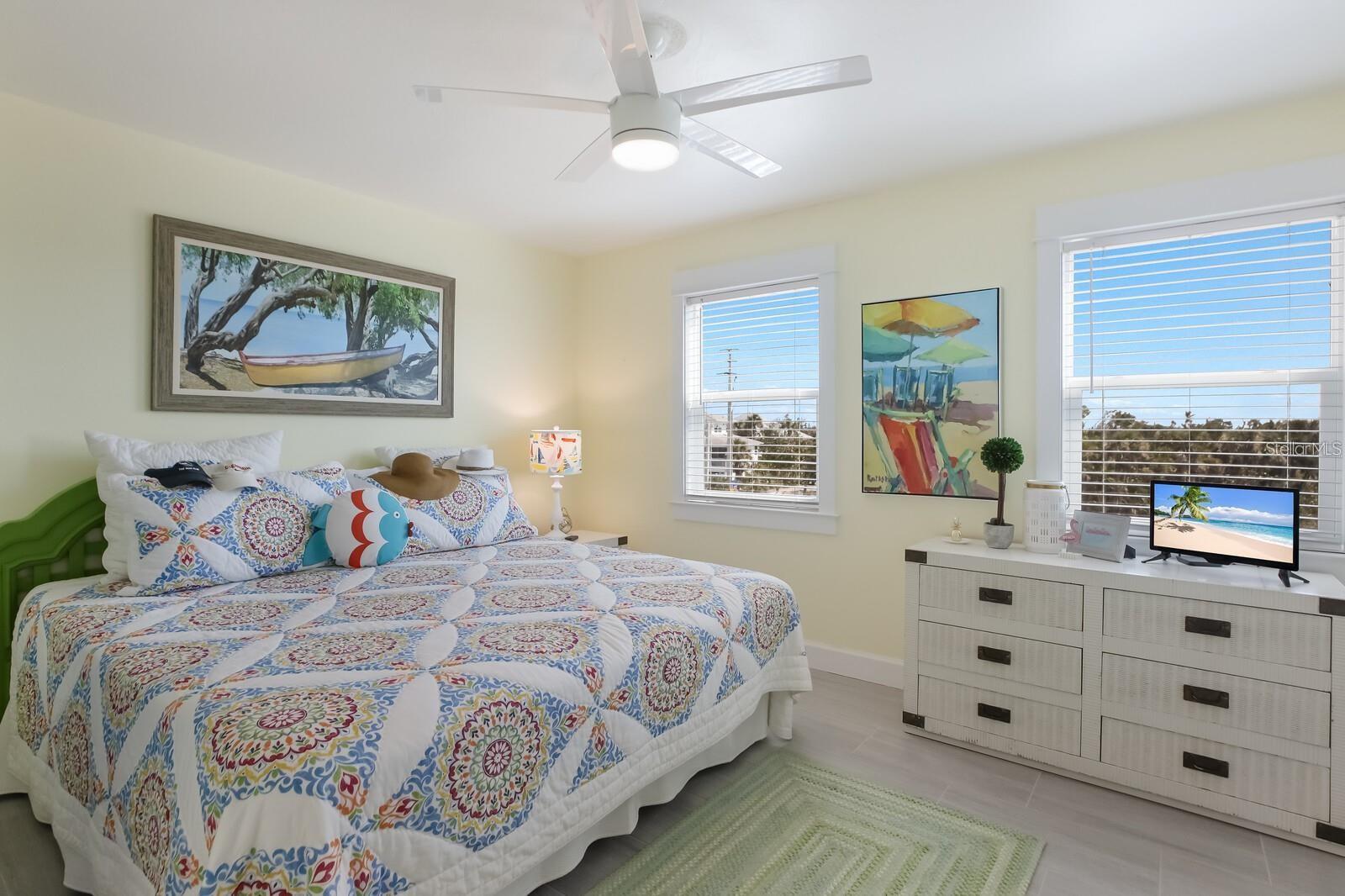 Image 22 of 26 For 460 Gulf Boulevard 4