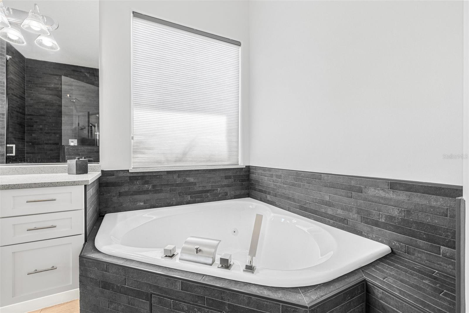 Image 11 of 26 For 4612 Barracuda Drive