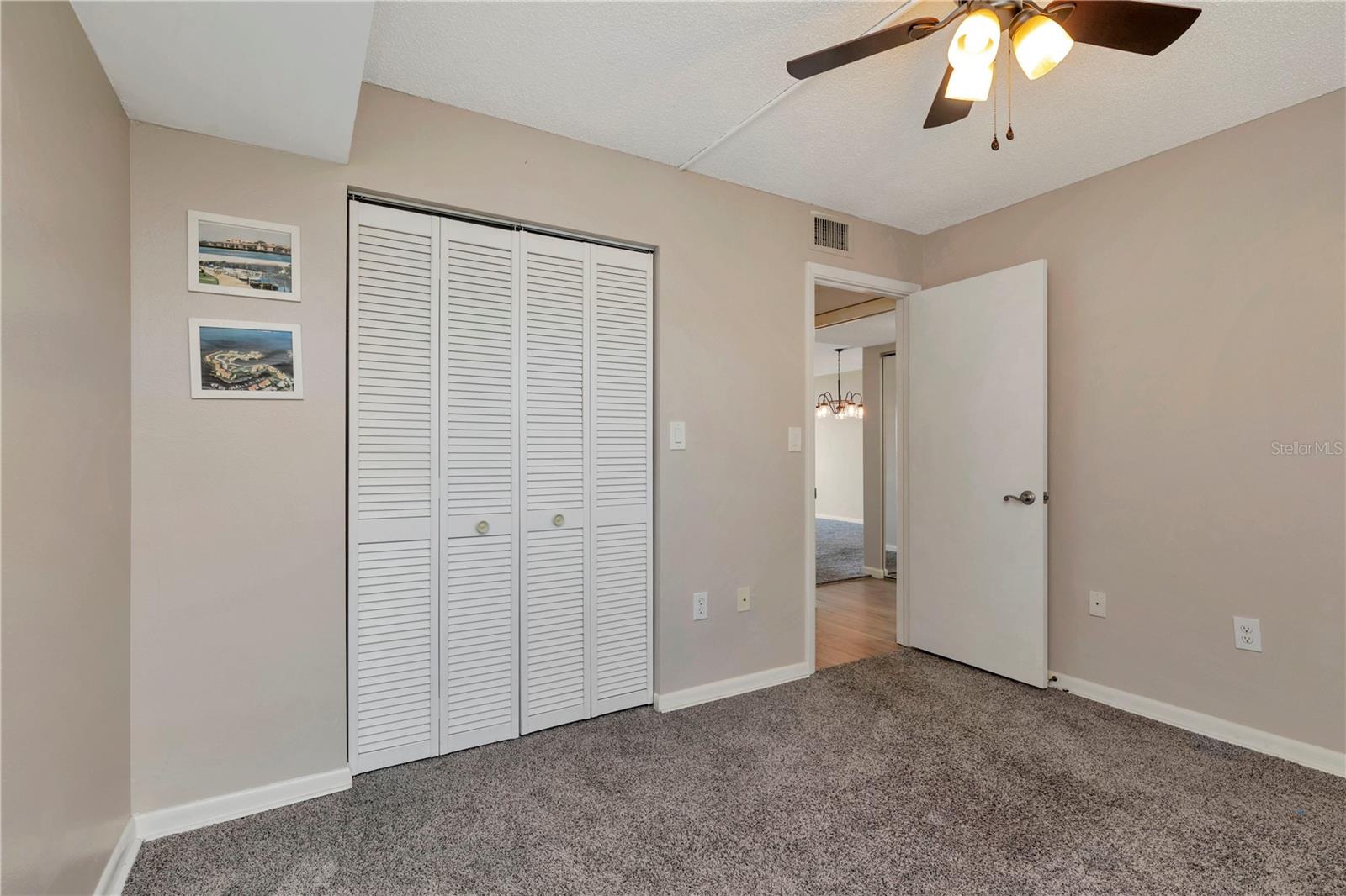 Image 10 of 30 For 1810 Mariner Drive 207