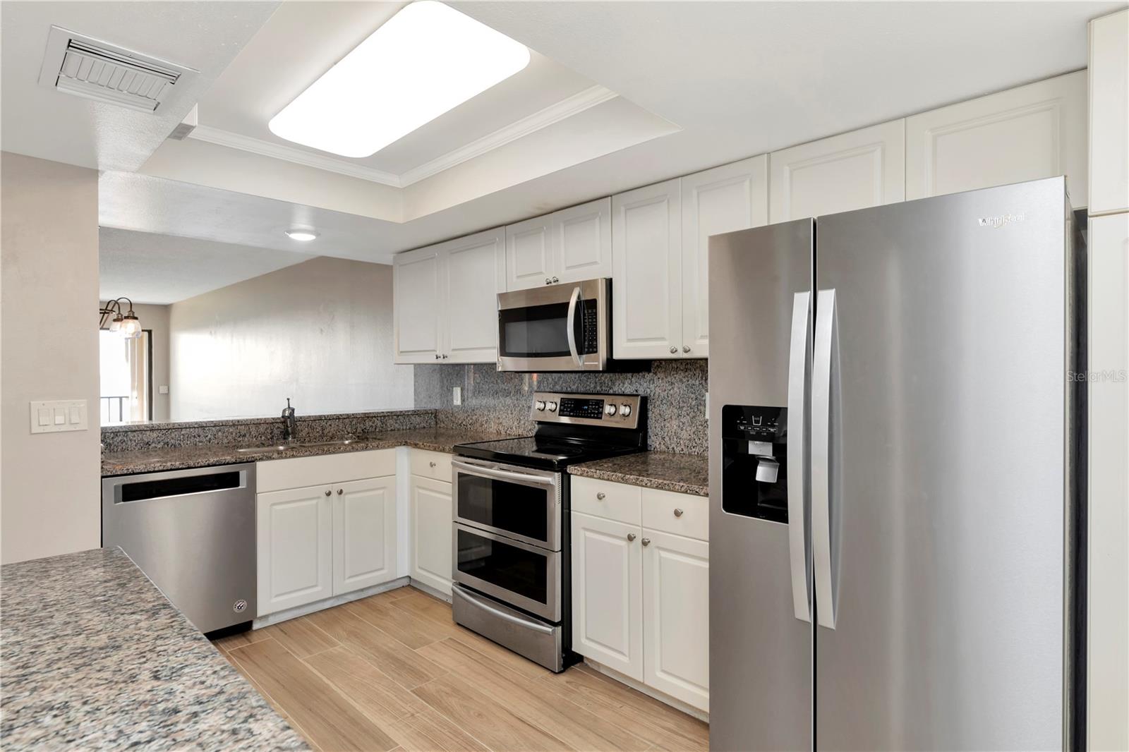 Image 16 of 30 For 1810 Mariner Drive 207