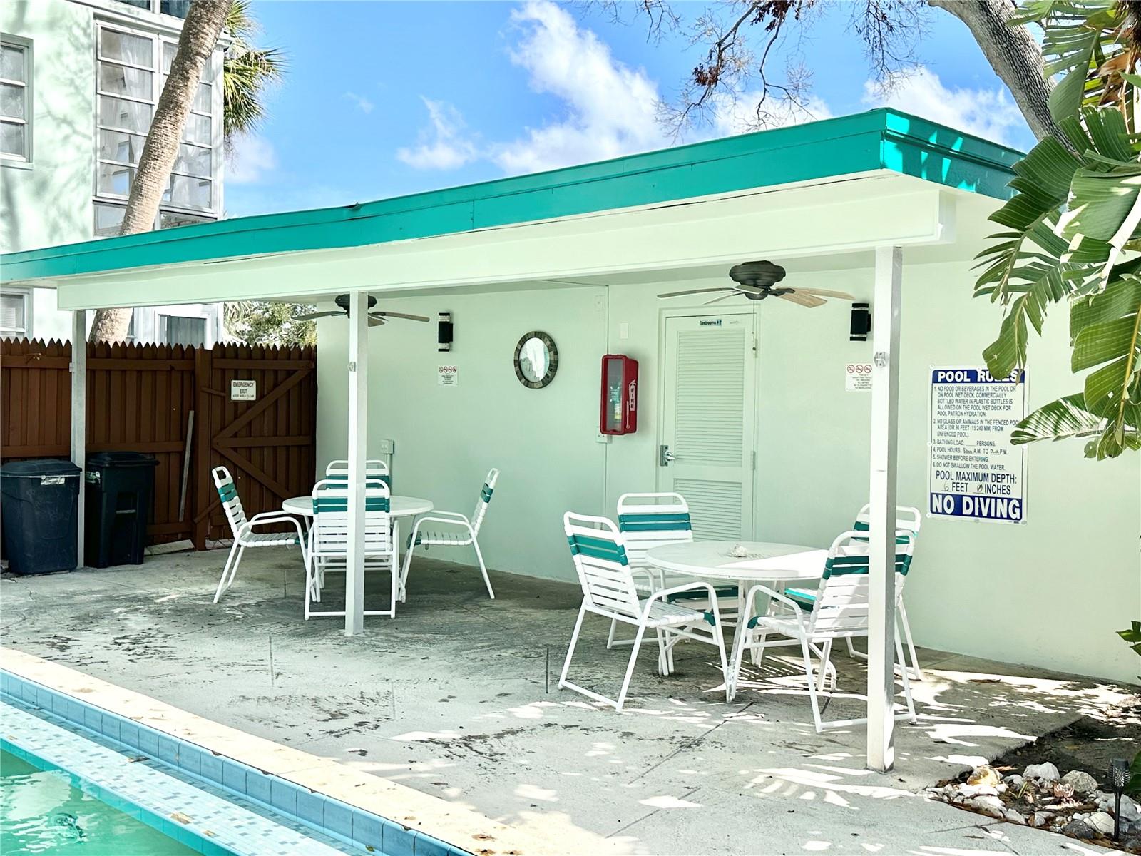 Image 27 of 36 For 100 Waverly Way 302