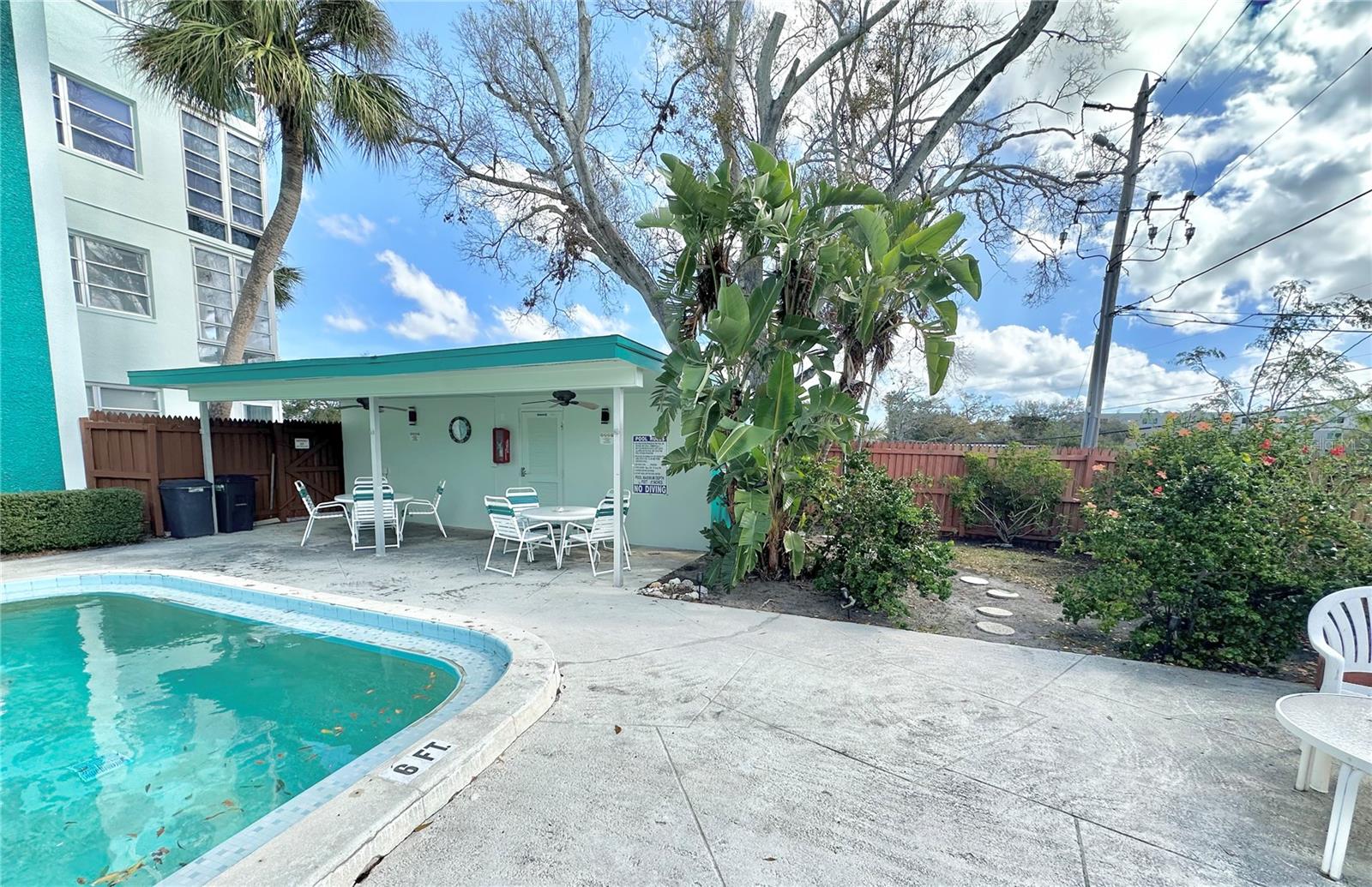 Image 28 of 36 For 100 Waverly Way 302