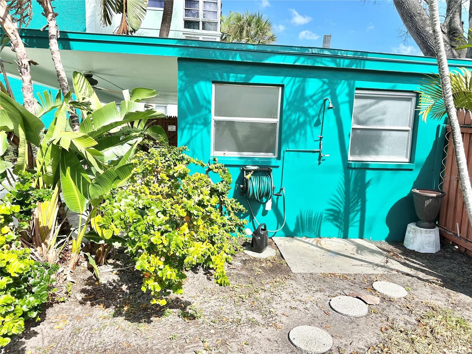 Image 31 of 36 For 100 Waverly Way 302