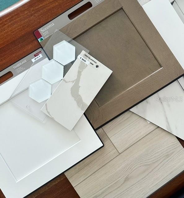 Image 4 of 7 For 412 Paris Street