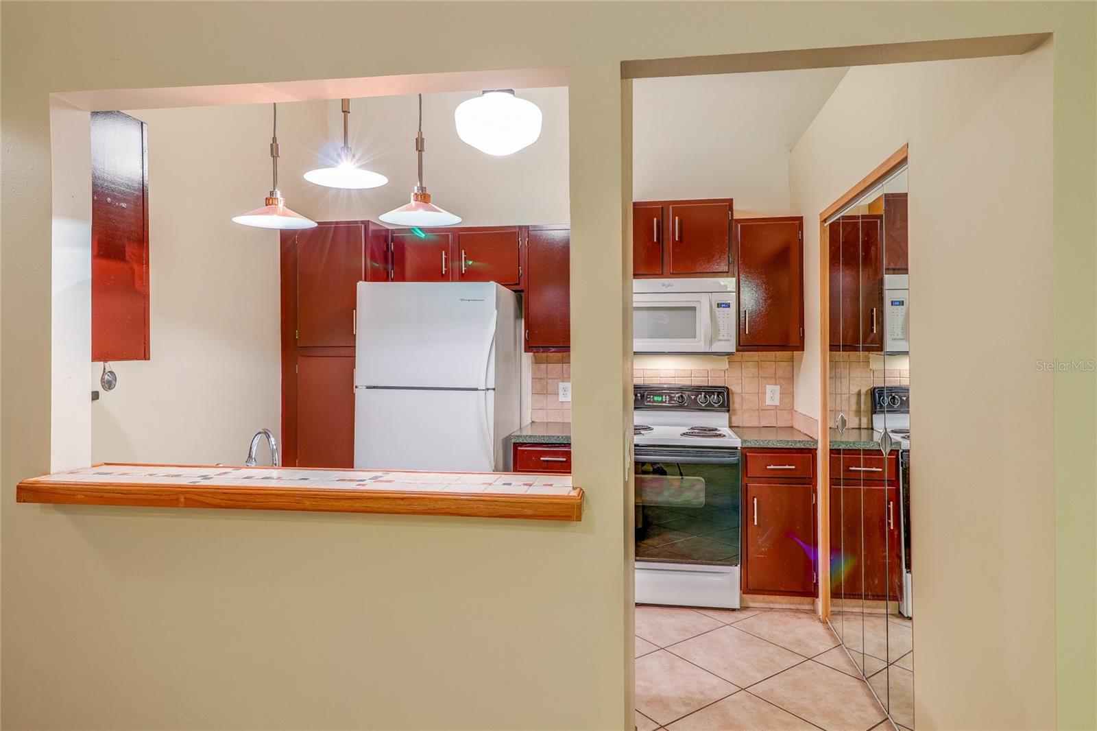 Image 21 of 39 For 5100 Burchette Road 1607