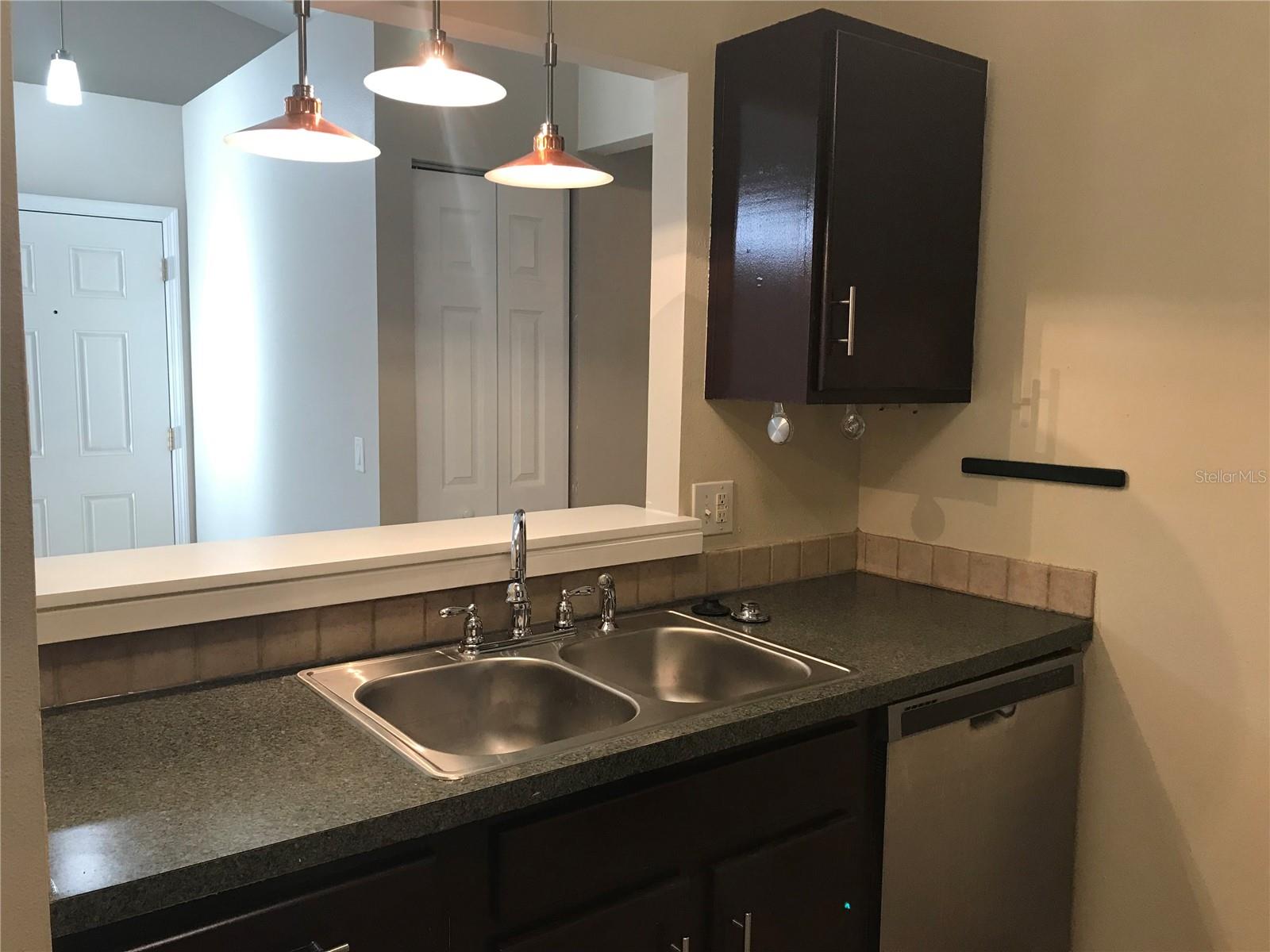 Image 24 of 39 For 5100 Burchette Road 1607