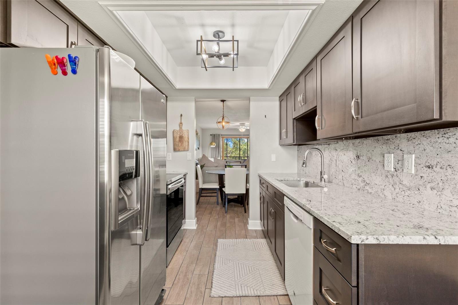 Image 5 of 27 For 5817 Park Street N 406