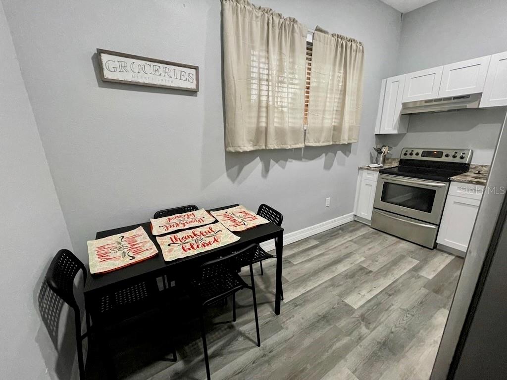 Image 7 of 13 For 2402 Armenia Avenue