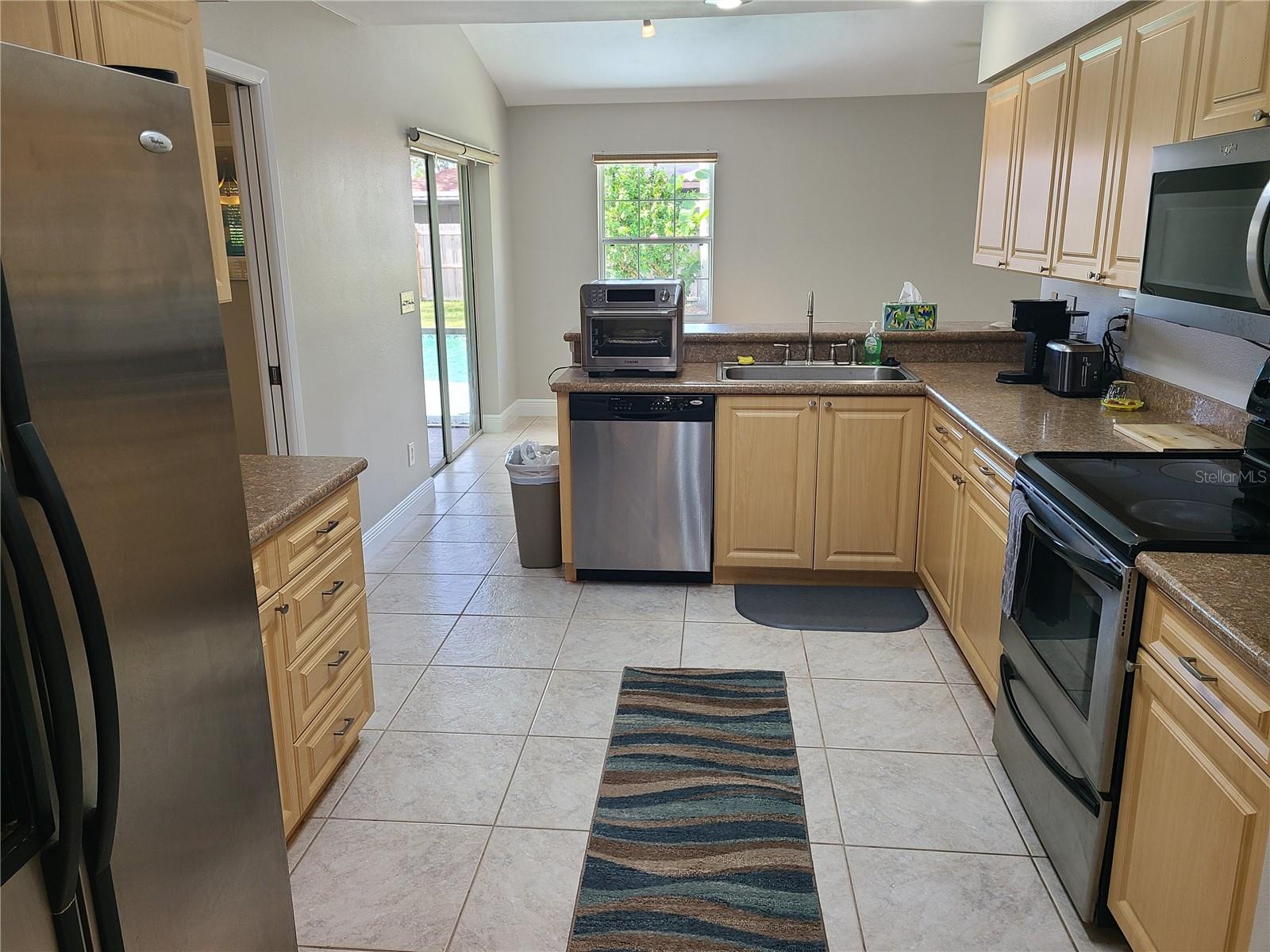 Image 17 of 51 For 760 Moorland Lane