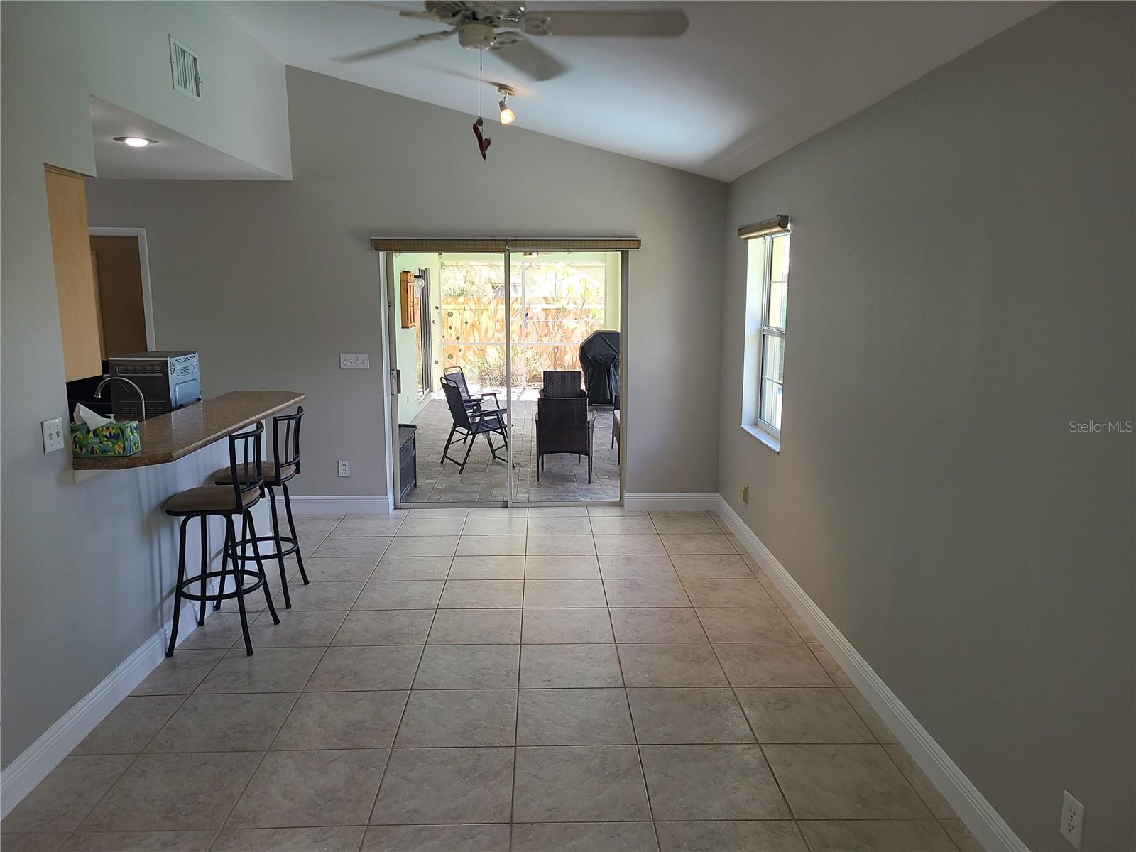 Image 22 of 51 For 760 Moorland Lane