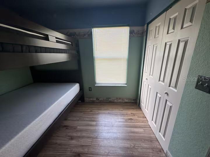 Image 22 of 40 For 14373 Irving Street