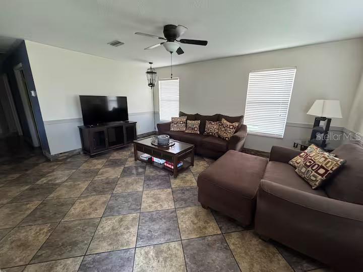 Image 3 of 40 For 14373 Irving Street