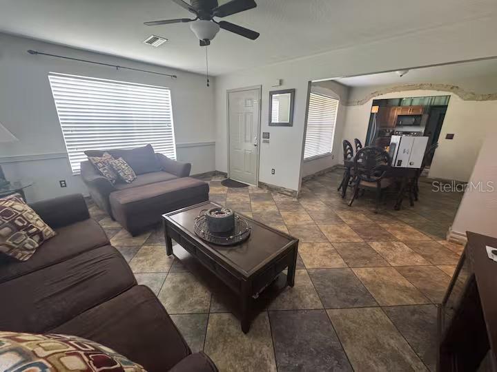 Image 4 of 40 For 14373 Irving Street