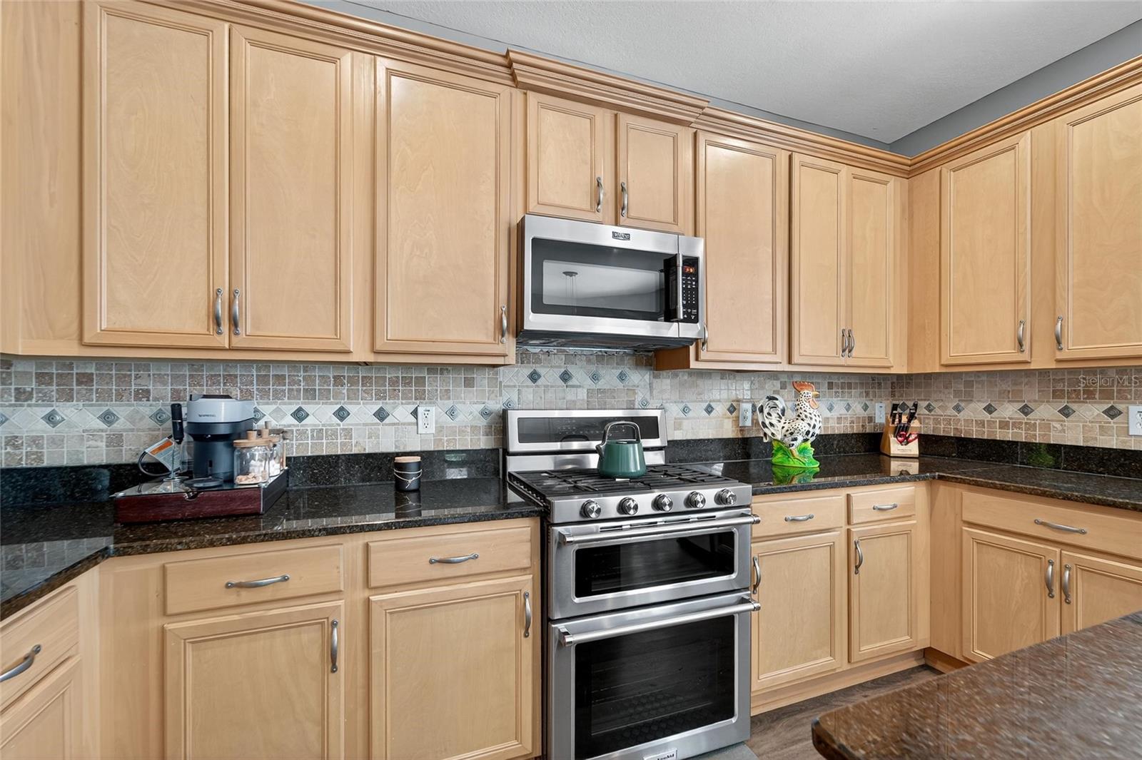 Image 17 of 89 For 8448 Lagerfeld Drive