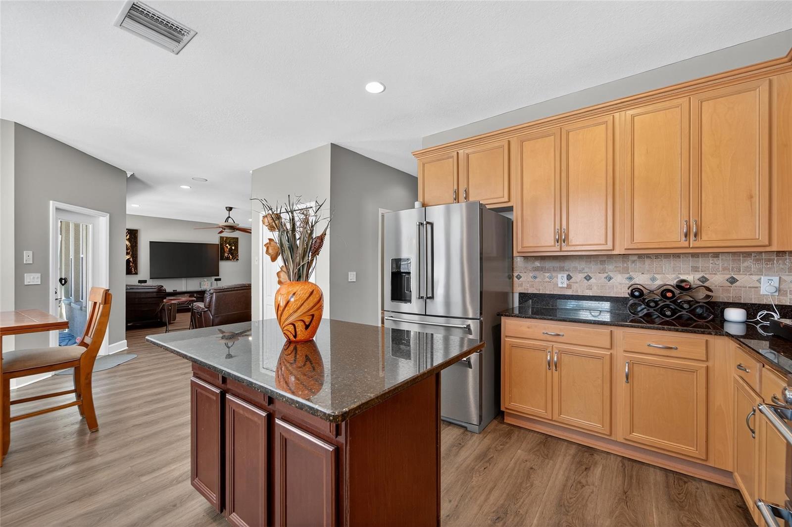 Image 19 of 89 For 8448 Lagerfeld Drive