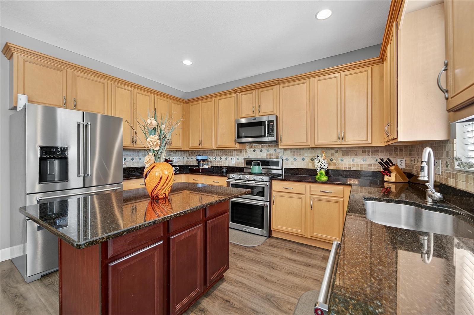 Image 20 of 89 For 8448 Lagerfeld Drive