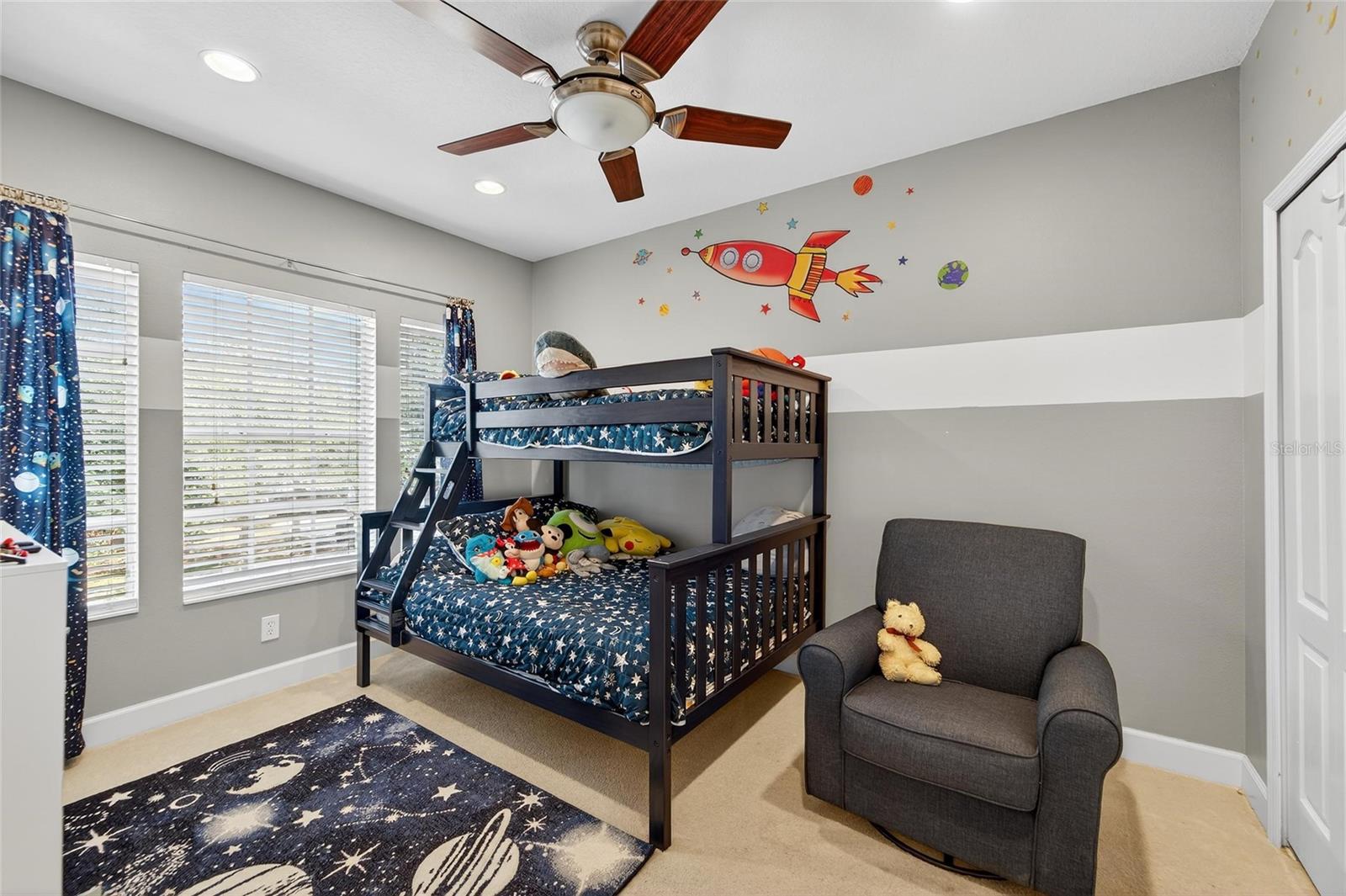 Image 44 of 89 For 8448 Lagerfeld Drive