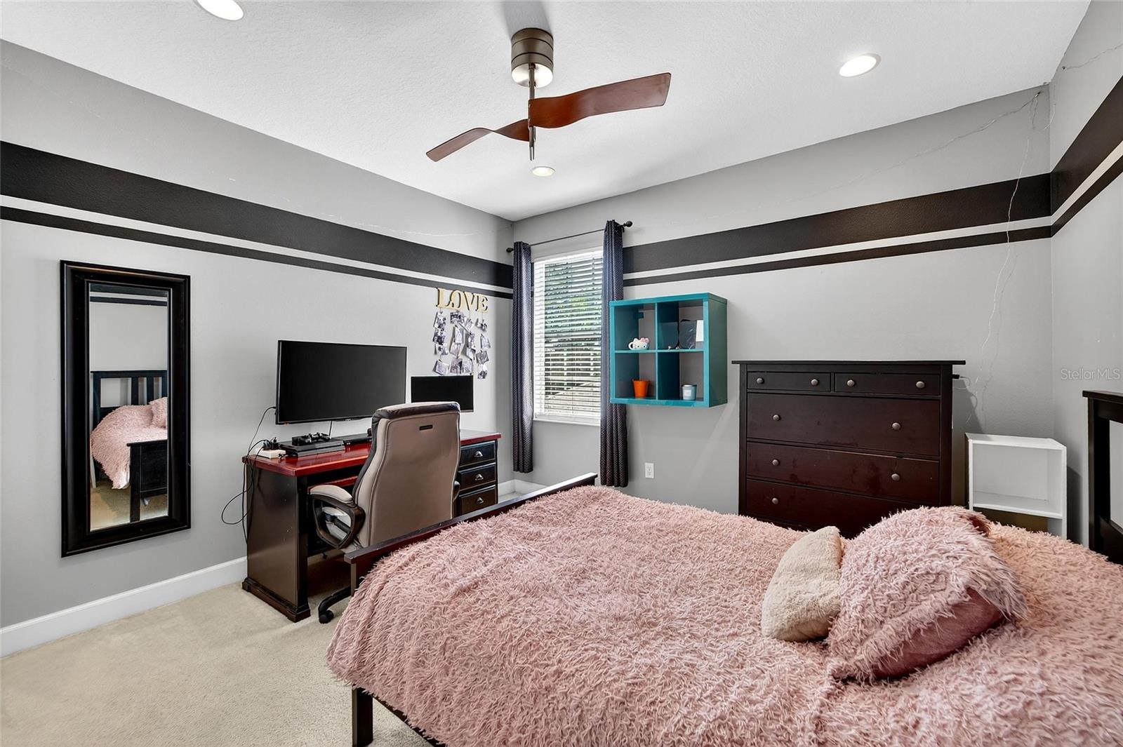 Image 49 of 89 For 8448 Lagerfeld Drive