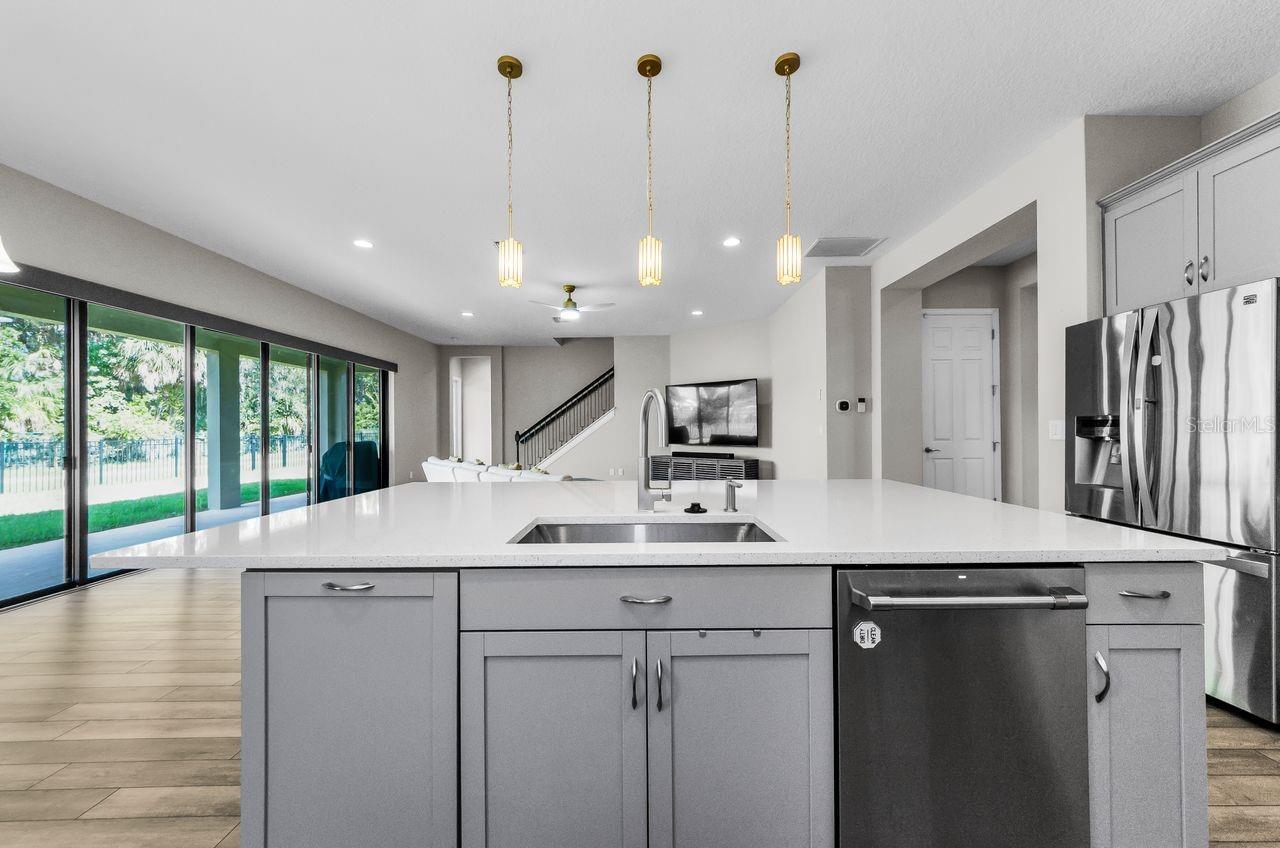 Image 18 of 65 For 291 Mossy River Court