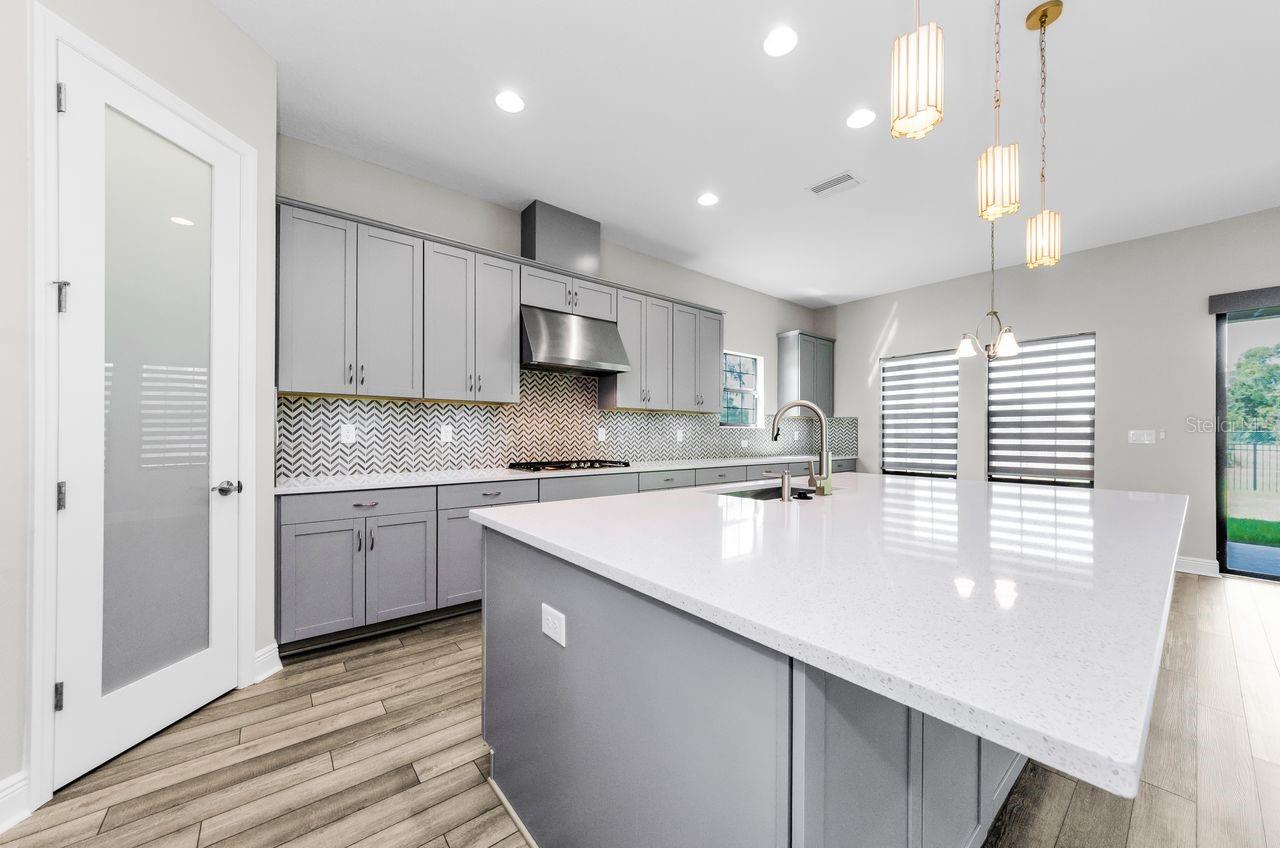 Image 21 of 65 For 291 Mossy River Court