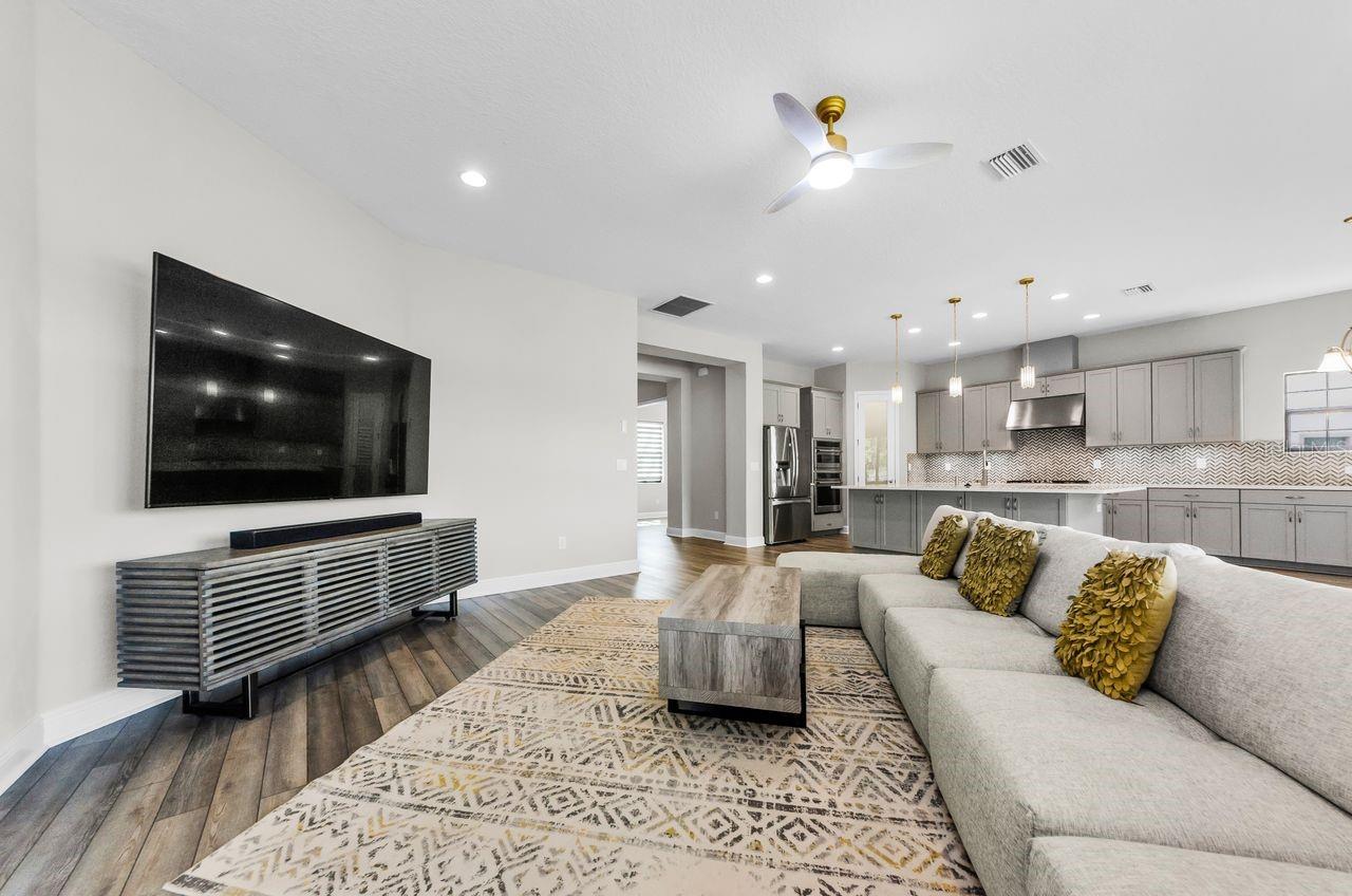 Image 27 of 65 For 291 Mossy River Court