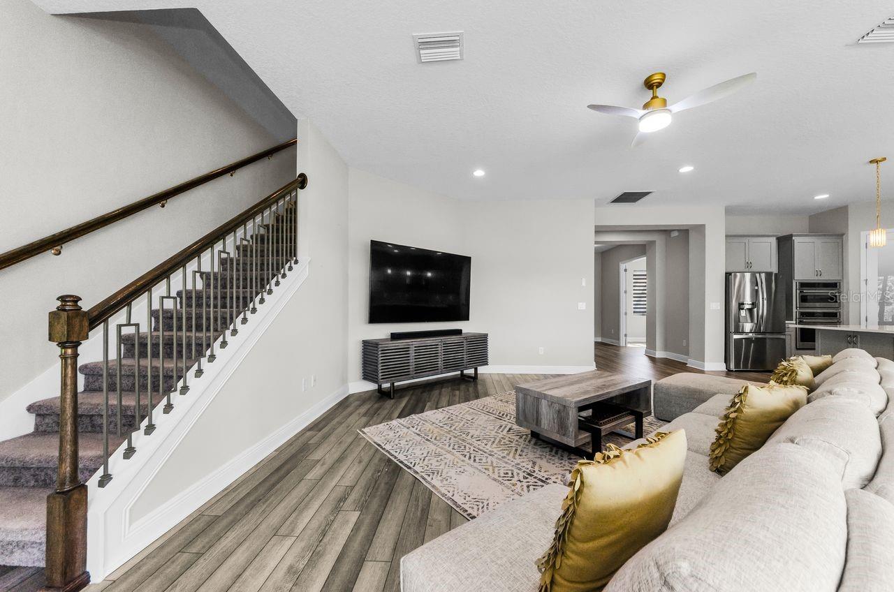 Image 28 of 65 For 291 Mossy River Court