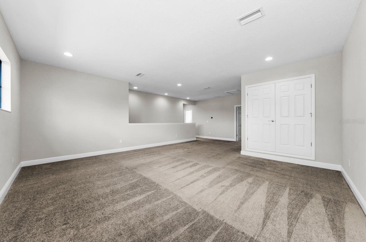 Image 49 of 65 For 291 Mossy River Court