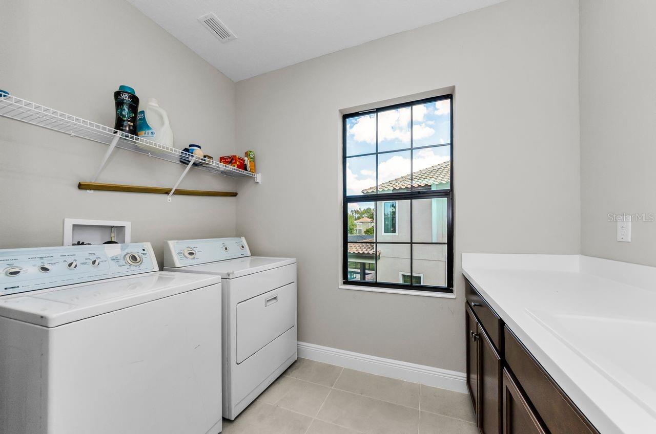 Image 51 of 65 For 291 Mossy River Court