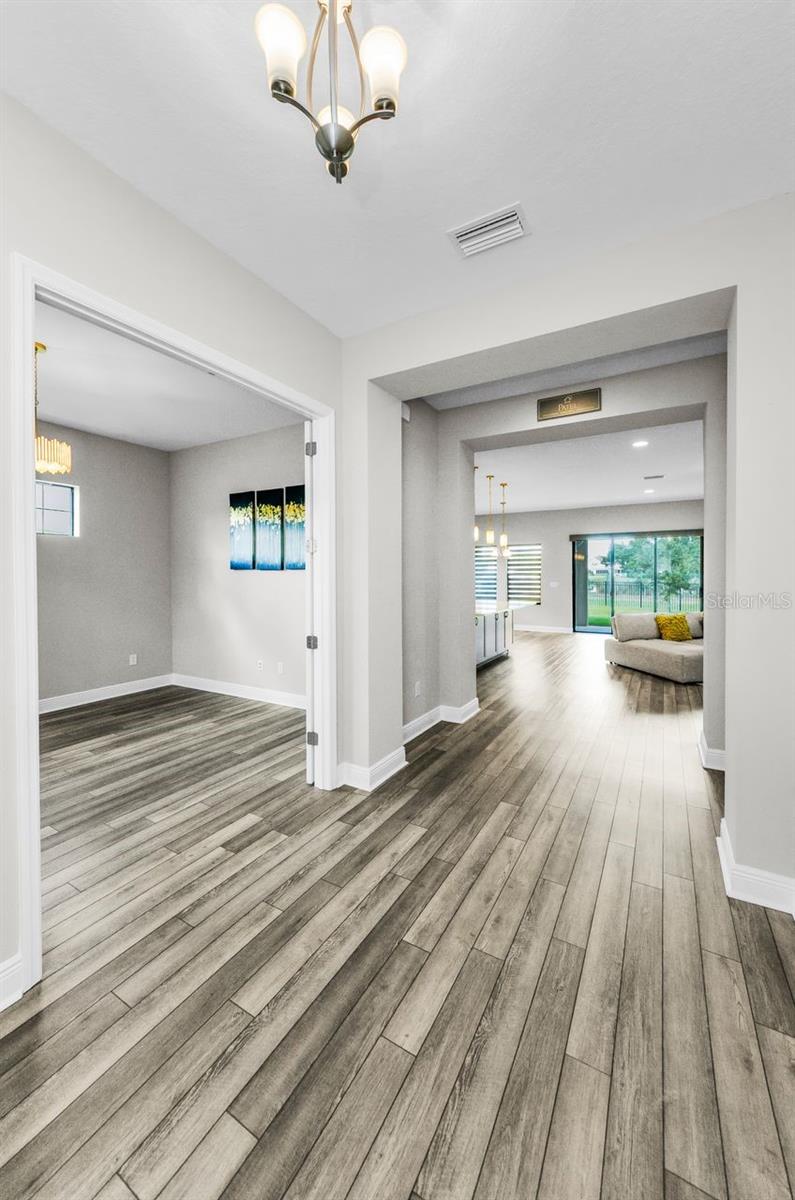 Image 9 of 65 For 291 Mossy River Court